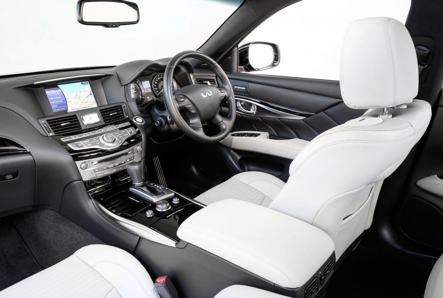  Infiniti Q70 S 2016 года  (AU) (фото 30 из 30)